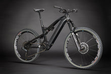 Lataa kuva Galleria-katseluun, Olympia Karbo Edge AXS 29/27,5" täysjousto sähkömaastopyörä