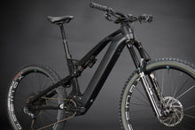 Lataa kuva Galleria-katseluun, Olympia Karbo Edge AXS 29/27,5" täysjousto sähkömaastopyörä