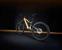 Lataa kuva Galleria-katseluun, Olympia Stealth 29" sähkötäysjoustomaastopyörä